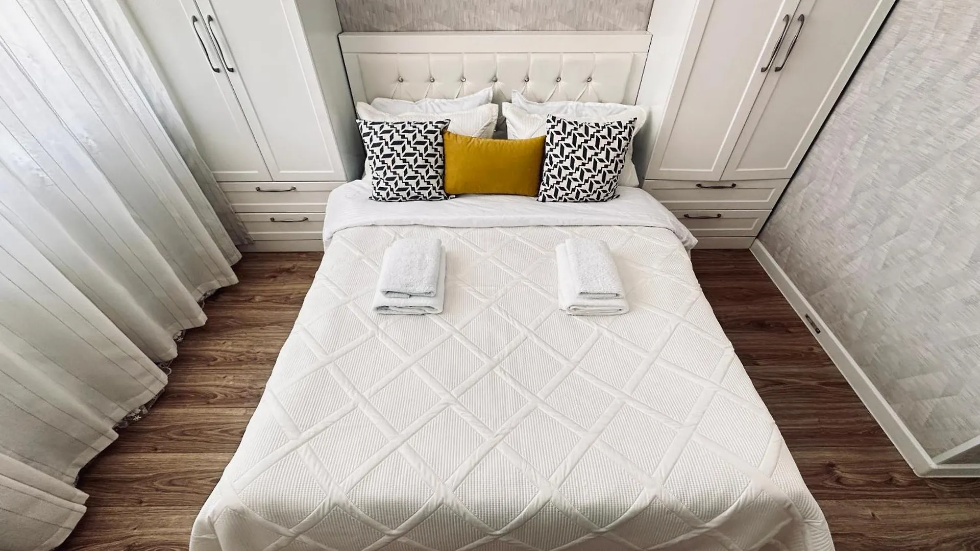 Apartment Welcome To R House Almaty